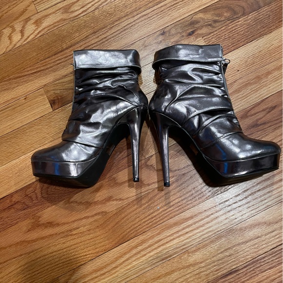 Colin Stuart ankle boots - Picture 2 of 2